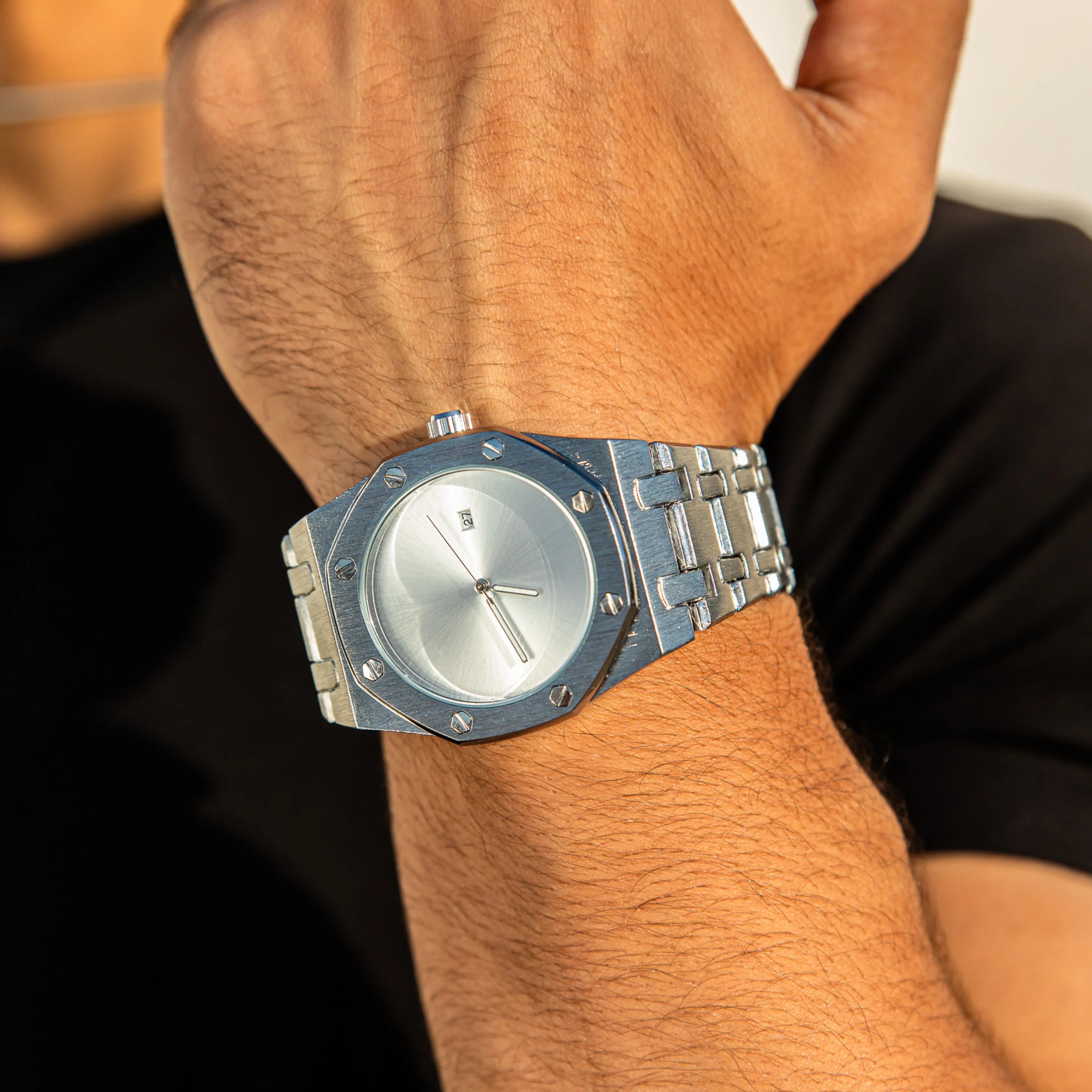Auron - 43mm